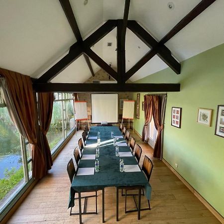 Auberge Du Manet Montigny-le-Bretonneux Eksteriør bilde