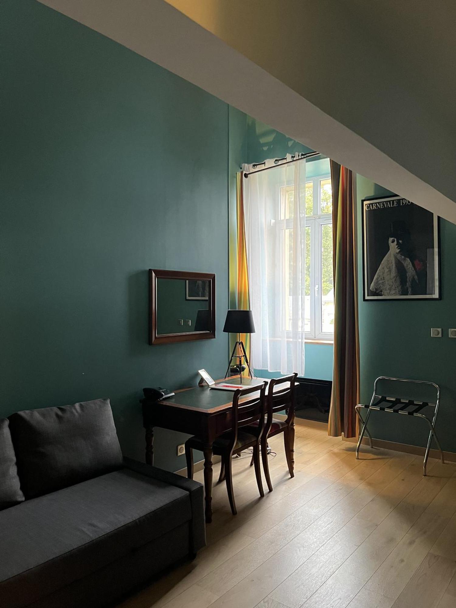Auberge Du Manet Montigny-le-Bretonneux Eksteriør bilde